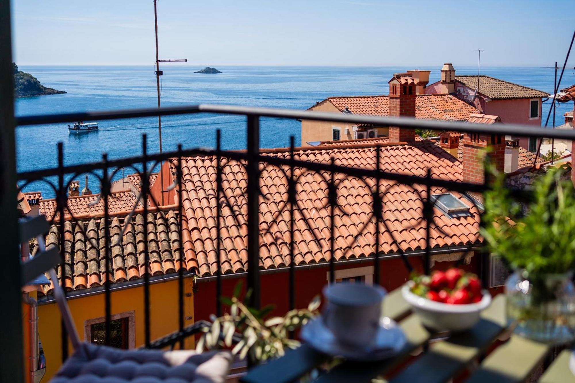 Old Town Seabreeze Residence Rovinj Bagian luar foto